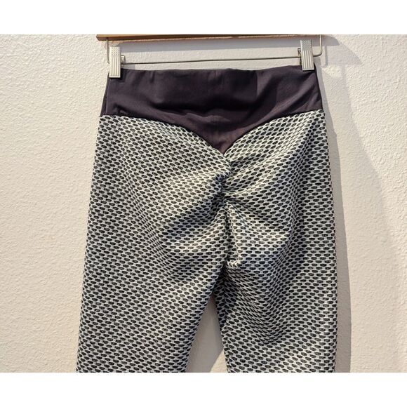 Scrunch textured large waistband leggings Sz OS - Picture 5 of 8